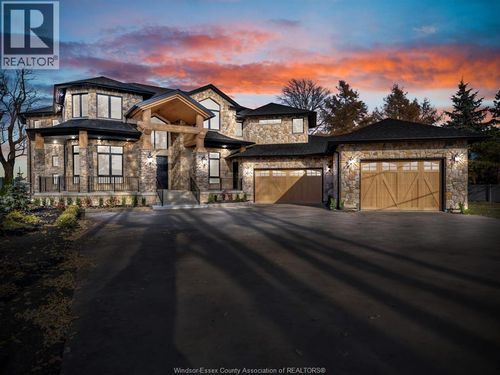 720 Old Tecumseh Rd, Belle River, ON, N0R1A0 | Card Image