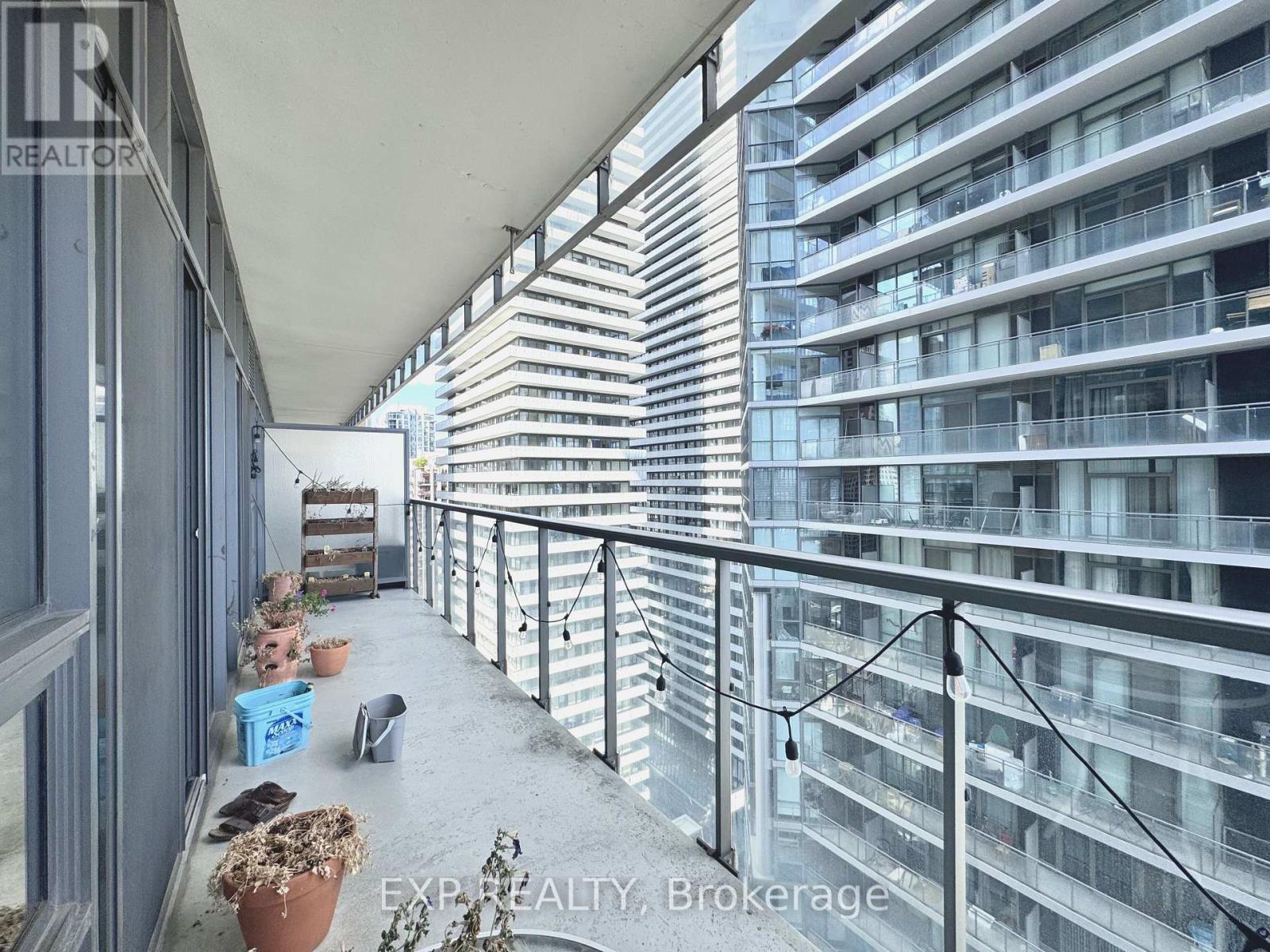 Residential Lease in Toronto (Church-Yonge Corridor) 4