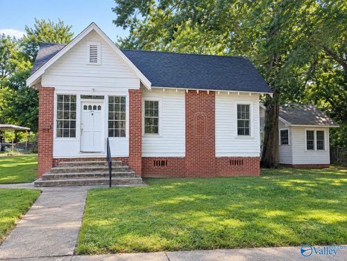 1212 Jupiter St, Gadsden, AL, 35901-5049 | Card Image