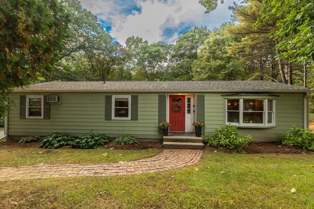 Newburyport Tpke, Rowley, MA 01969