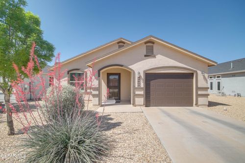 13803 Rio Conchos Rd, Clint, TX, 79836-2201 | Card Image