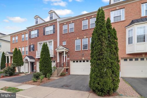 9784 Corbett Pl, MANASSAS PARK, VA, 20111-7002 | Card Image