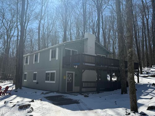 1827 Stag Run, Pocono Lake, PA, 18347-7826 | Card Image