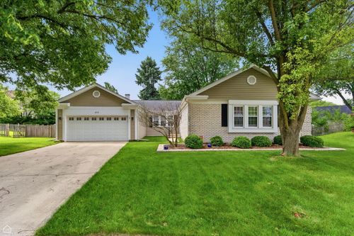 275 Essex Ct, Aurora, IL, 60504-4029 | Card Image