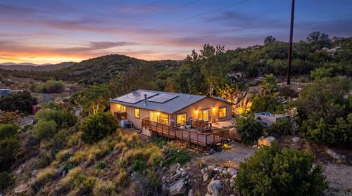 12777 Wildcat Canyon Rd, Lakeside, CA, 92040-1553 | Card Image