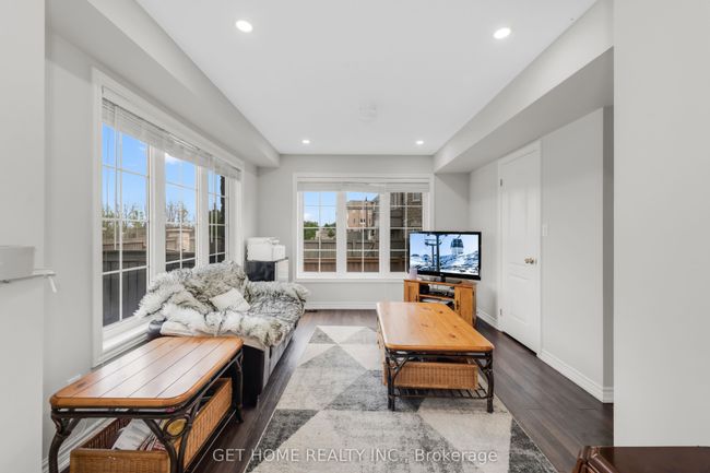 21 Rabbit Run Way, House attached with 3 bedrooms, 3 bathrooms and 1 parking in Brampton ON | Image 7