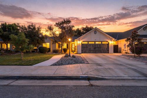 7846 N Woodrow Ave, Fresno, CA, 93720 | Card Image