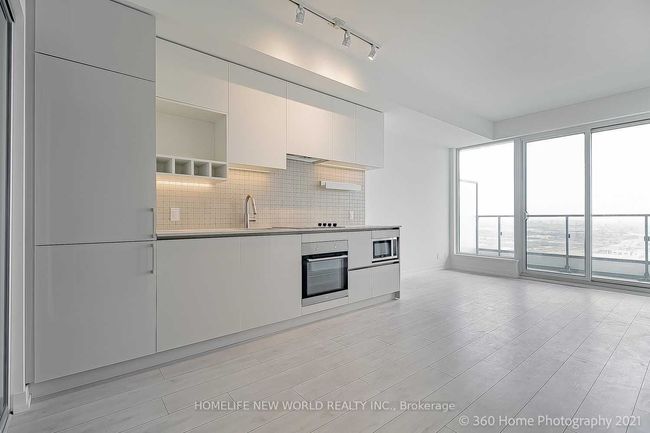 3007 - 5 Buttermill Ave, Condo with 2 bedrooms, 2 bathrooms and null parking in Vaughan ON | Image 11