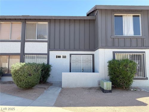 3906 Blackford Pl, Las Vegas, NV, 89102-7826 | Card Image