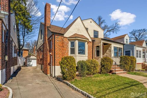 354 Salem Road, Union Twp, NJ, 07083 | Card Image