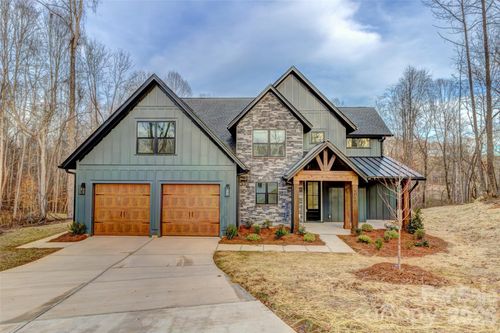 1041 Harrogate Dr, Bessemer City, NC, 28016-6770 | Card Image