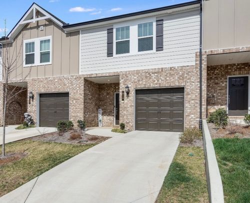 818 Arrington Way, Columbia, TN, 38401-1689 | Card Image