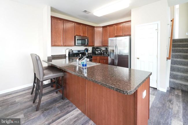 124 Meadow Cir, Townhouse with 3 bedrooms, 3 bathrooms and null parking in Mays Landing NJ | Image 11