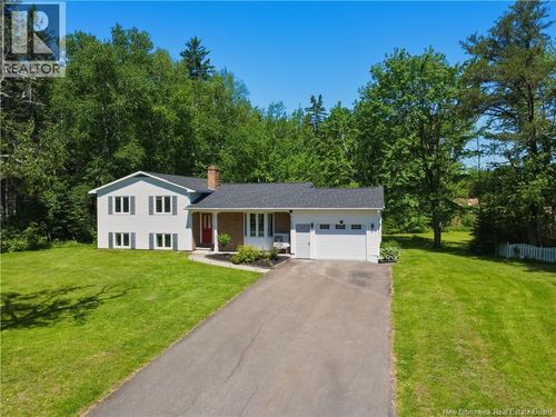 333 Charles Lutes Rd, Moncton, NB, E1G2R8 | Card Image