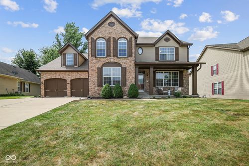 18879 Monarch Springs Dr, Noblesville, IN, 46060-6111 | Card Image