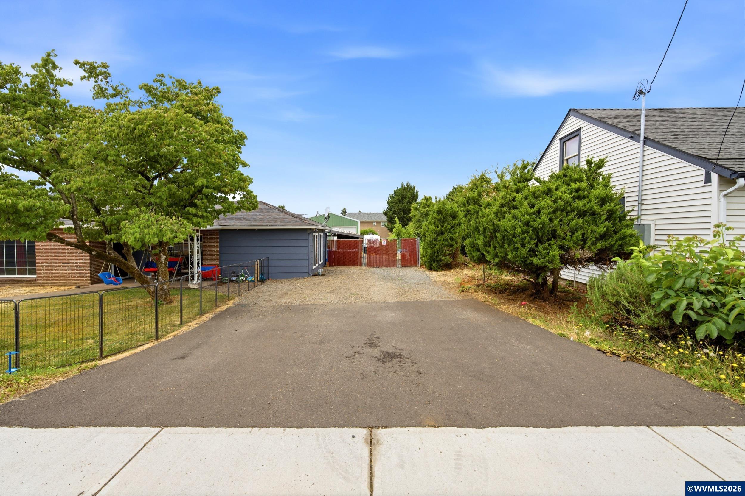 Residential in Salem 4