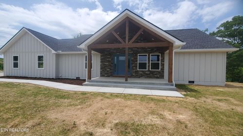 875 Elb Private Dr, Huntsville, TN, 37756-4007 | Card Image