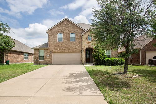 917 Swan Ridge Dr, Sherman, TX, 75092-8417 | Card Image