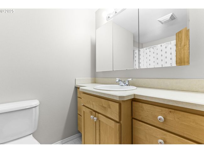 767 Sw 8 Th St, House other with 4 bedrooms, 4 bathrooms and 2 parking in Gresham OR | Image 23