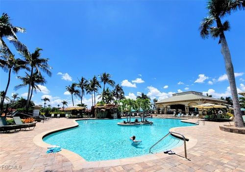 8536 Brittania Dr, FORT MYERS, FL, 33912-7019 | Card Image