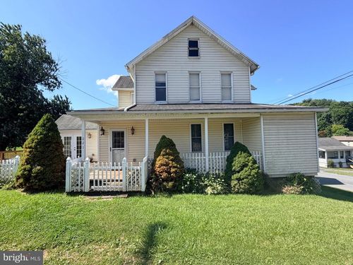 221 W 5th Ave, Everett, PA, 15537-9609 | Card Image