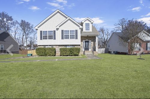 3139 Holly Pt, Clarksville, TN, 37043-8440 | Card Image