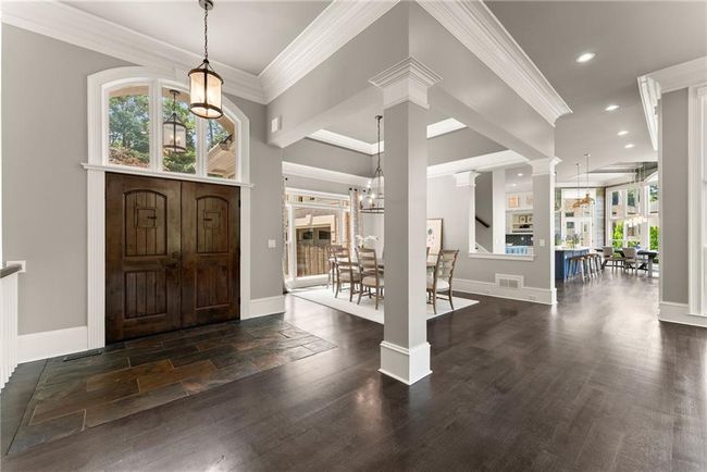 5610 Point West Dr, House other with 6 bedrooms, 7 bathrooms and null parking in Oakwood GA | Image 11