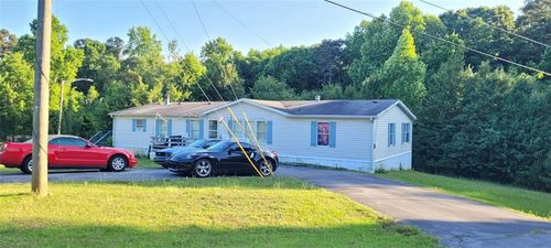 7053 Westwood Ln Se, Acworth, GA, 30102-6881 | Card Image