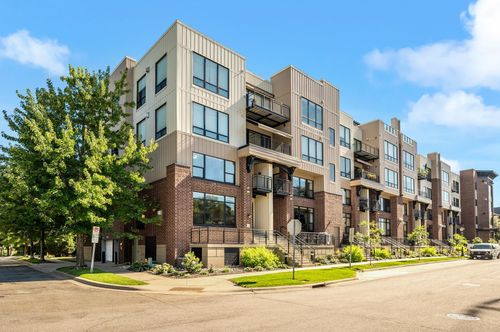 290 Spring St, Saint Paul, MN, 55102-4419 | Card Image