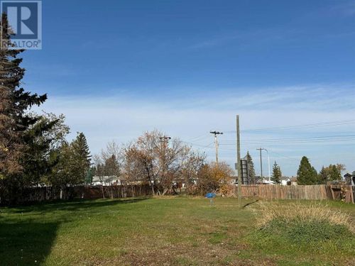 5034 43a St, Vermilion, AB, T9X1P6 | Card Image