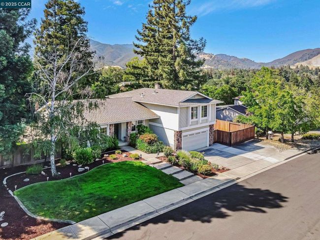 Mt. Diablo in the background of this home. | Image 41