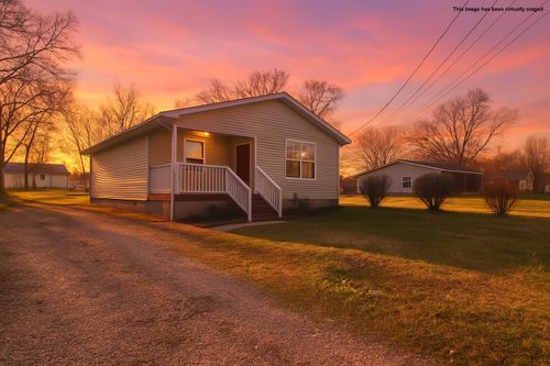 134 Kenmore Ave, Winchester, TN, 37398-2052 | Card Image