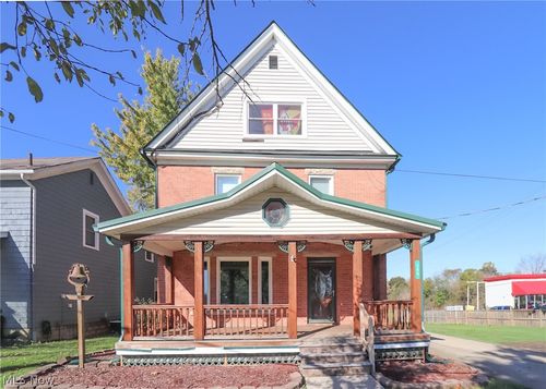 146 S Main St, Creston, OH, 44217-9216 | Card Image