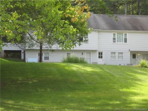 3-525 Lake Rd, Pine Plains, NY, 12567-5504 | Card Image
