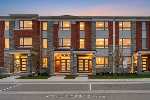 334 Lagerfeld Dr, Brampton, ON, L7A5G8 | Card Image