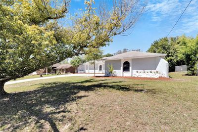 10237 Carrin Road, House other with 3 bedrooms, 2 bathrooms and null parking in Spring Hill FL | Image 3