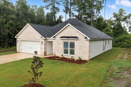 116 Fred Ct, Macon, GA, 31216-8101 | Card Image