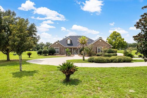 8045 135th Ln, Archer, FL, 32618-4682 | Card Image
