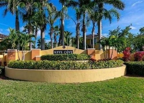 unit-201-2731 Se 17th Ave, Homestead, FL, 33035-2497 | Card Image