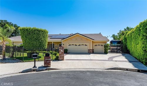 22501 Marilla St, Chatsworth, CA, 91311-4712 | Card Image