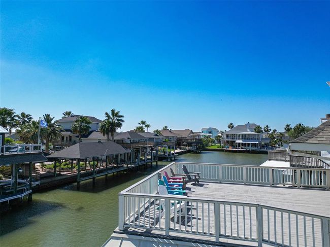 210 Sampan Dr, House other with 2 bedrooms, 2 bathrooms and 2 parking in Tiki Island TX | Image 23