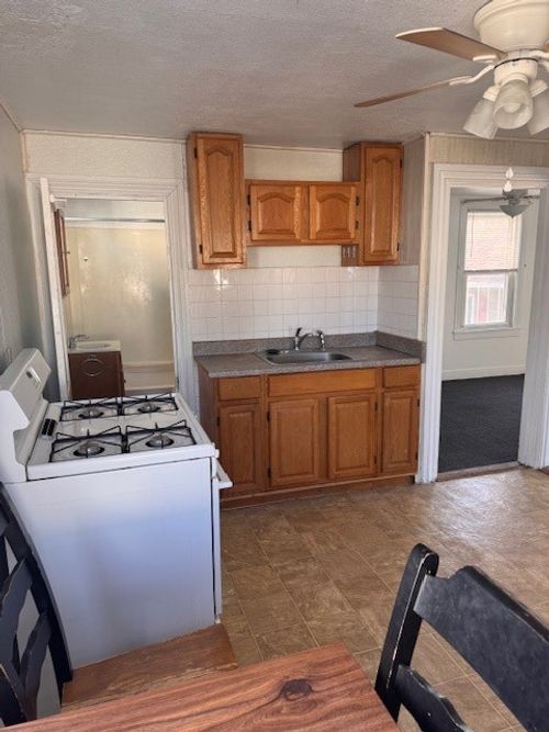 19-23 Lawton St, Pawtucket, RI, 02860-3216 | Card Image