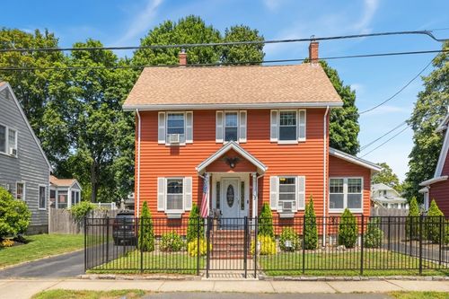 29 Prospect St, Saugus, MA, 01906-2154 | Card Image