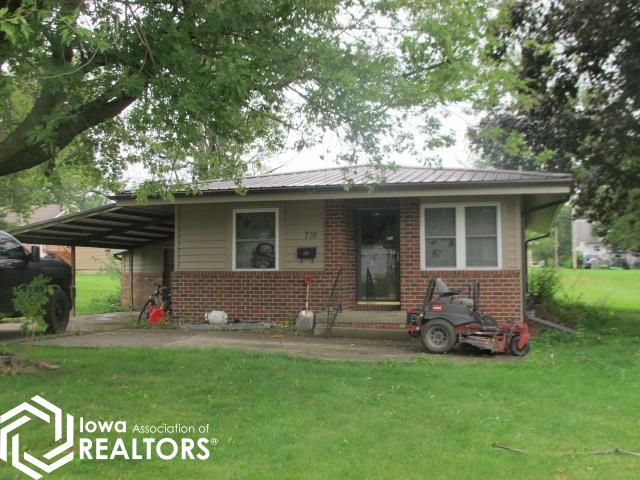 Ilion Ave, Chariton, IA 50049