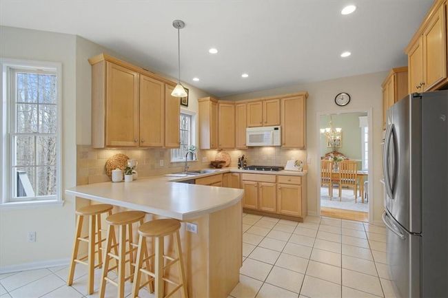 74 Travis Rd, House other with 4 bedrooms, 3 bathrooms and 2 parking in Baldwin Place NY | Image 7