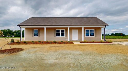 107 Berkeley Pl, Pikeville, NC, 27863 | Card Image