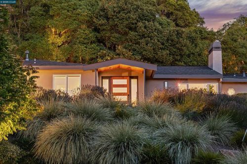 10 Ichabod Ln, Orinda, CA, 94563-1315 | Card Image