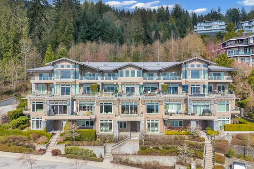 102-2575 Garden Crt, West Vancouver, BC, V7S0A2 | Card Image