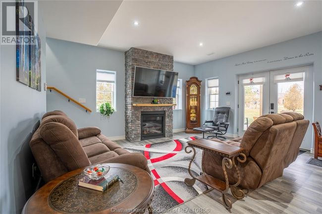 8545 Water St, House other with 5 bedrooms, 6 bathrooms and null parking in Cedar Springs ON | Image 37
