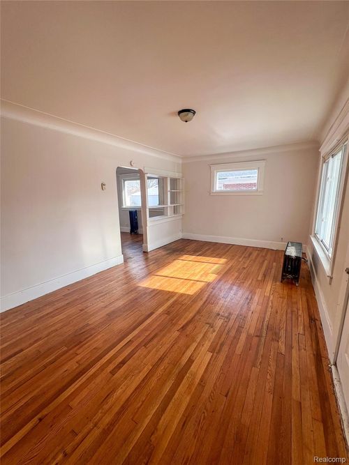 3930 Cadieux Rd, Detroit, MI, 48224-4010 | Card Image